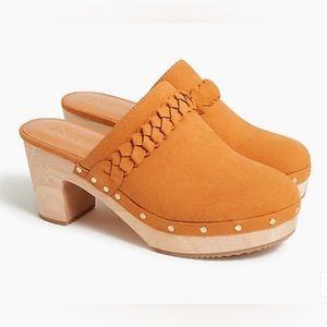 NWT 🏷️ J. Crew Factory suede cognac clogs